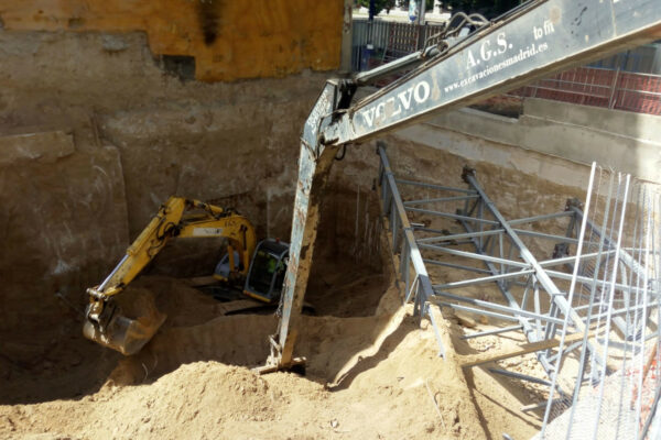 Excavación/Movimiento de tierras