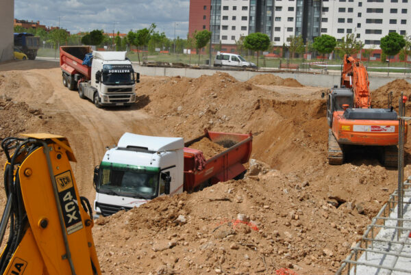 Excavación/Movimiento de tierras - Imagen 5